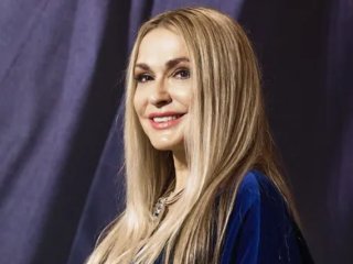 Ольга Сумська назвала імʼя актора, з яким могла б погодитися на відверту зйомку в кіно: він молодший на 24 роки