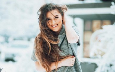 4 признака, что вы нравитесь людям и внешность здесь ни при чем