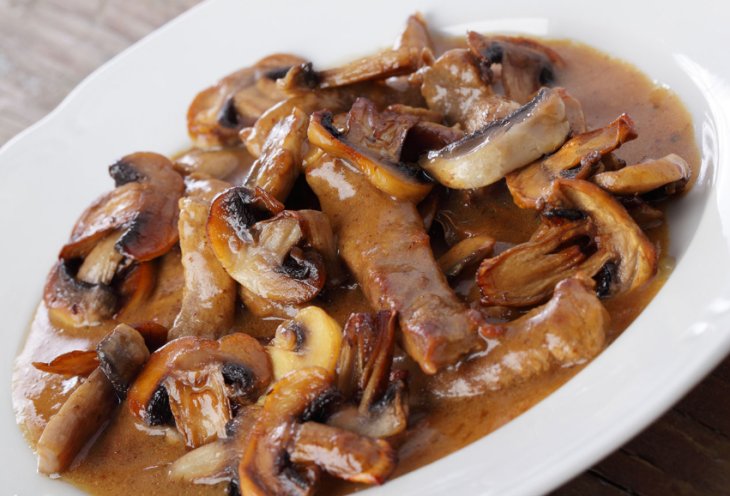 Пошаговые рецепты приготовления сочных и аппетитных бефстроганов из говядины