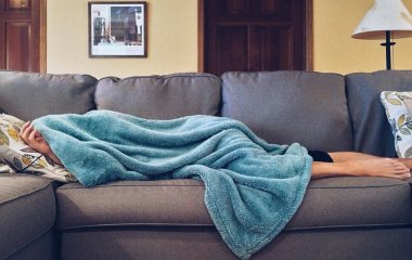 Секрети комфортного сну у спеку, які дійсно працюють
