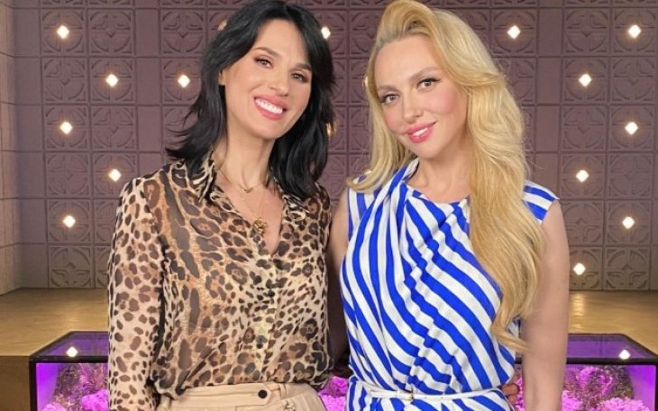 Маша Ефросинина показала, как ночевала дома у Оли Поляковой во время ночной атаки на Киев