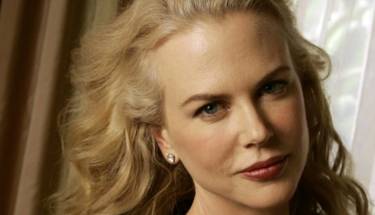 54-летняя Николь Кидман подстриглась под мальчика