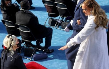 «Она давно не выглядела такой счастливой»: Бен Аффлек и Дженнифер Лопес устроили семейные выходные