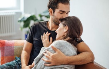 7 сигналов того, что вы ему нравитесь