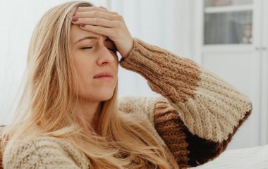 Які продукти можуть провокувати мігрень: що варто знати про шоколад, напої та щоденний раціон