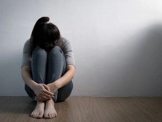 Депрессия может быть симптомом будущего инсульта, новые данные ученых