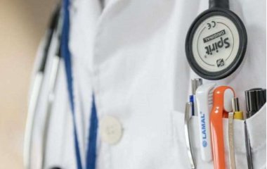 Медики назвали три ежедневные привычки, который опасны для здоровья почек