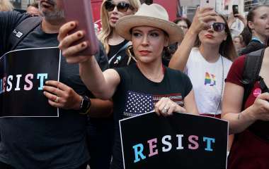 В сети набирает обороты флешмоб #Metoo