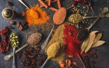 Дієтолог перерахувала спеції, що знижують ризик розвитку раку.