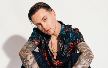 С Артемом Пивоваровым случился курьез в прямом эфире: певец 