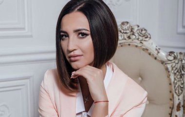 Ольга Бузова показала кольцо на безымянном пальце