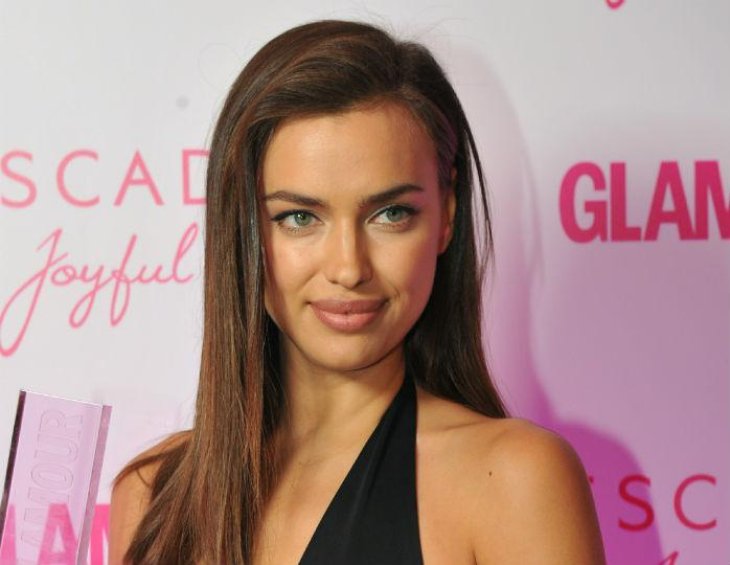 «Целлюлитную» фотографию Шейк расхвалили в Сети