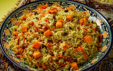 Как приготовить плов с мясом в казане и в мультиварке?