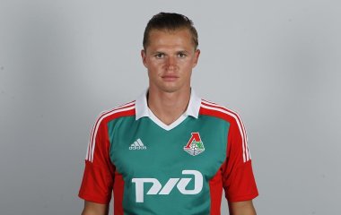 Дмитрий Тарасов улетел отдыхать с дочкой от первого брака