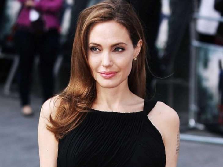 Анджелина Джоли рассказала о возвращении сына Мэддокса домой