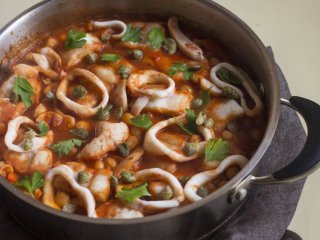 Рагу из кальмаров 