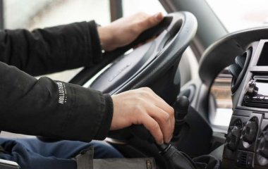 Названы главные профессиональные болезни водителей