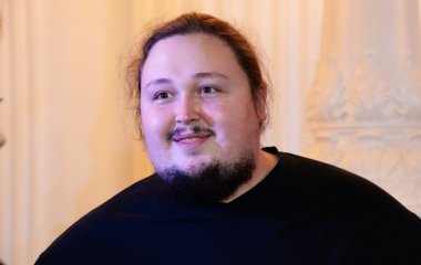 «Какой хорошенький… был»: в Сети нашлись снимки сына Никаса Сафронова до набора веса