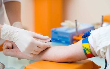 Медики объяснили, какие анализы необходимо сдавать каждый год