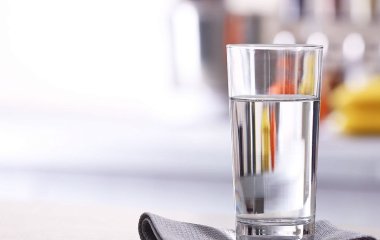 Лікарі назвали спосіб скинути зайву вагу за допомогою води