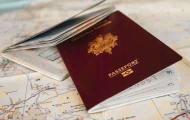 Навіть президенти не мають такого привілею: хто може перетинати кордон без паспорта