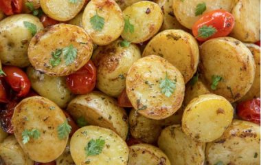 6 лайфхаков, которые помогут сохранить полезные вещества картофеля при готовке