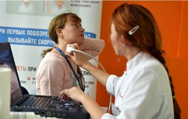 Лікарі рекомендують не рідше одного разу на рік проходити діагностику на ризик інсульту