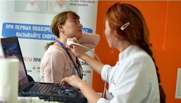 Лікарі рекомендують не рідше одного разу на рік проходити діагностику на ризик інсульту