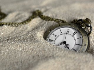 Зайва година сну чи стрес для організму: як переведення годинників вплине на здоров’я