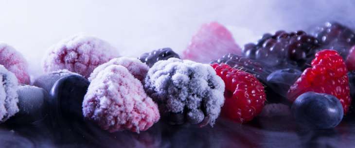 Ученые доказали, пользу замороженных ягод и фруктов
