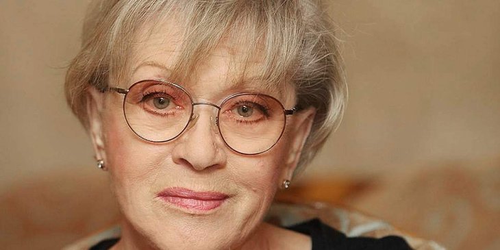 85-летняя Алиса Фрейндлих освоила новый навык во время самоизоляции