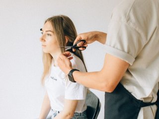 Тринадцять жіночих стрижок, які омолоджують і підкреслюють риси обличчя