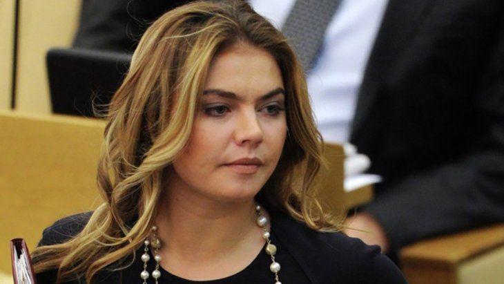 СМИ: Алина Кабаева родила двойню