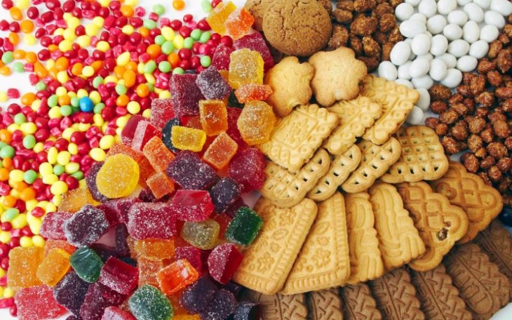 Масло, полуфабрикаты и не только: медики назвали вредные для печени продукты