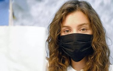Як зупинити випадання волосся після коронавірусу: 5 правил
