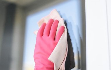 Як помити вікна без розводів: перевірені способи та корисні лайфгаки