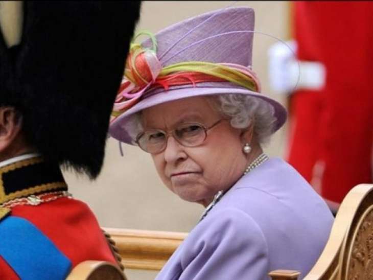 Елизавета II запрещает Кейт Миддлтон рожать