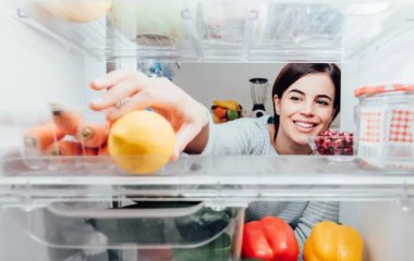 Дієтолог назвала три продукти, які завжди мають бути в холодильнику