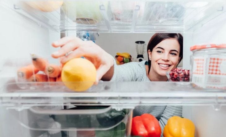 Дієтолог назвала три продукти, які завжди мають бути в холодильнику
