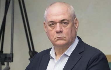 Дочь Сергея Доренко получила ожоги лица во время драки с соседкой