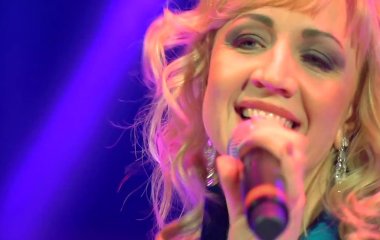 Солистка «Фристайла» Ната Недина утверждает, что не копирует покойную Нину Кирсо