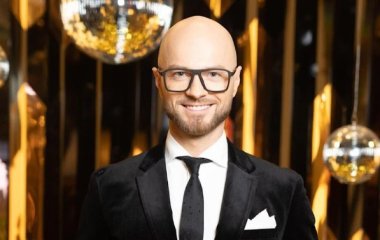 Влад Яма показал, как выглядел в молодости 17 лет назад