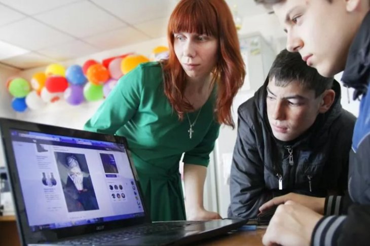 Дитяча комп'ютерна залежність: можливі наслідки та як з нею боротися