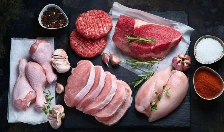 Ученые выяснили, как красное мясо приводит к инфарктам и инсультам