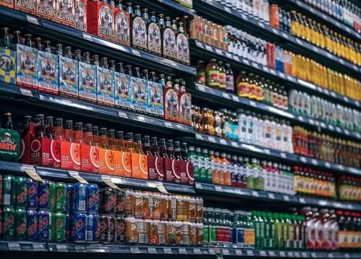 Ожиріння і не тільки: що буде, якщо часто пити газування