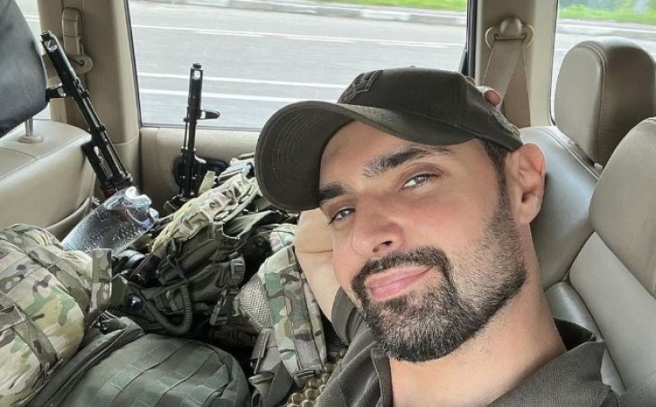 Виталий Козловский отправился на передовую и показал фото из машины с амуницией