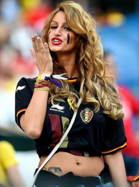 Рафаелла Сабо-Витсель. Мисс Евро-2016: самая красивая спутница футболиста