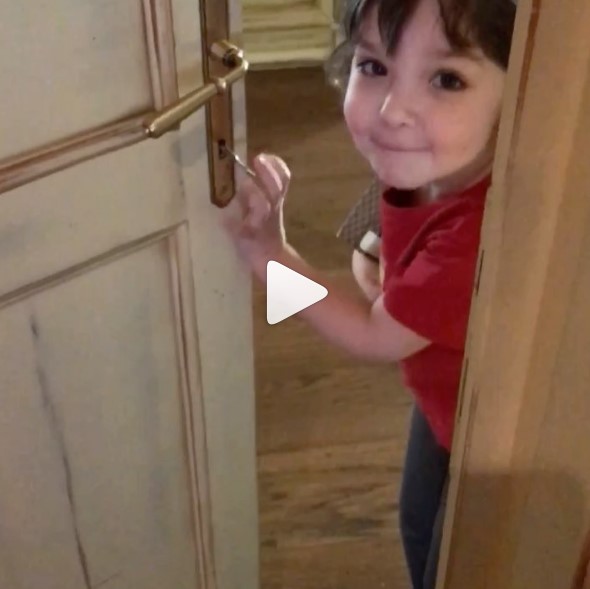 Дети Максима Галкина и Аллы Пугачевой фото