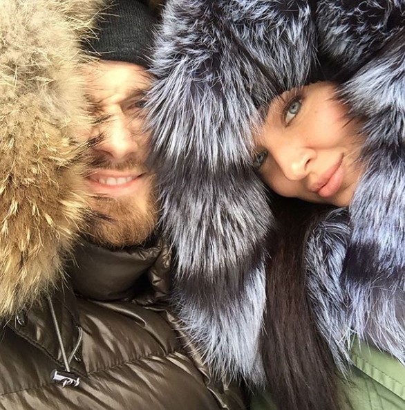 Влад Яма с женой селфи-снимок