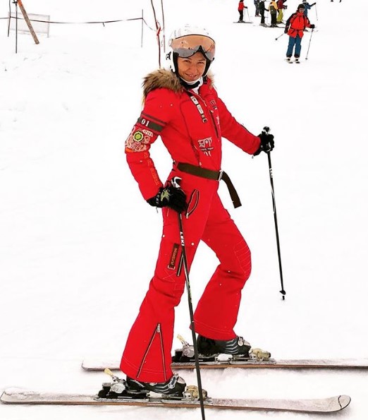 Татьяна Навка на горнолыжном курорте фото